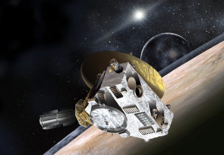Sonda New Horizons explorando el espacio